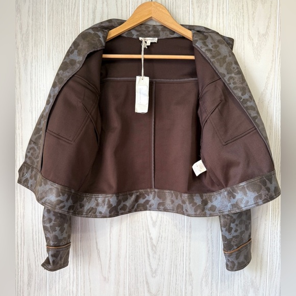 Mystree Brown Leopard Print Button Up Jacket Women’s Size Small NWT - Picture 3 of 8